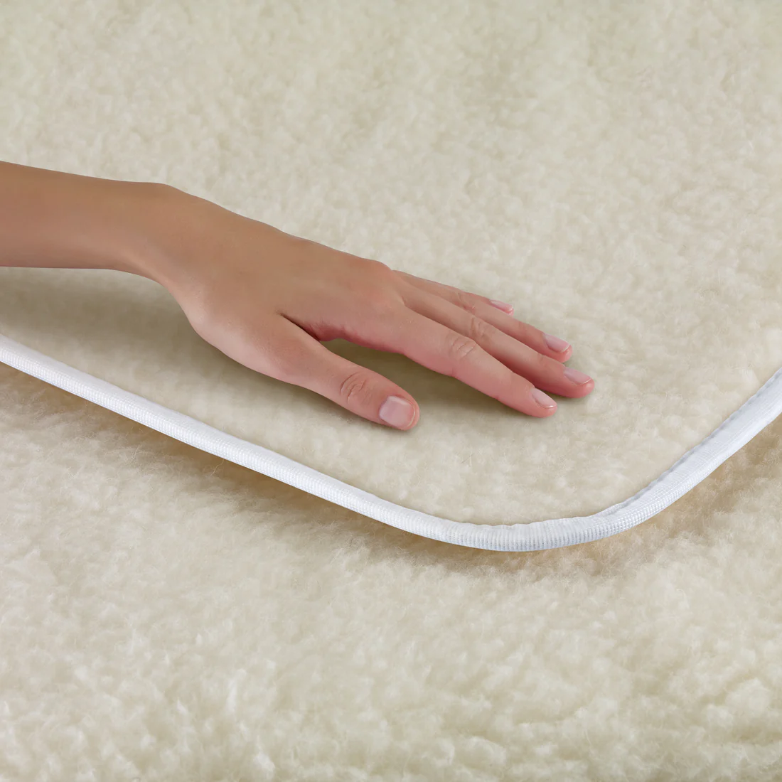 Scaldasonno Imetec Singolo in Lana e Merino 150×80 cm 2 Scaldasonno Imetec Singolo in Lana e Merino 150×80 cm - immagine 2